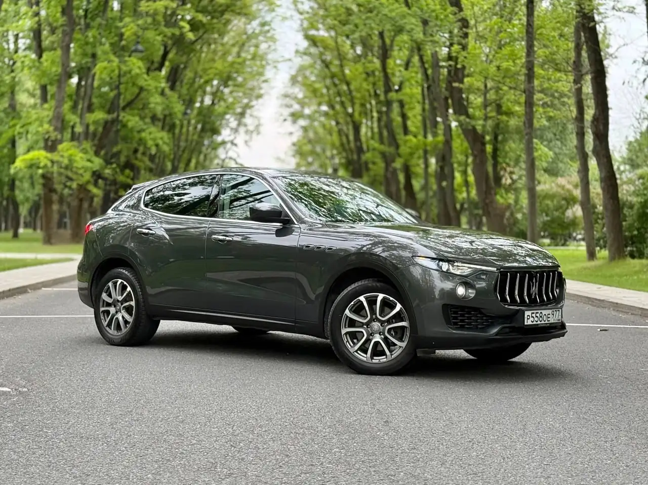 Maserati Levante 2017 - Авто в Москва