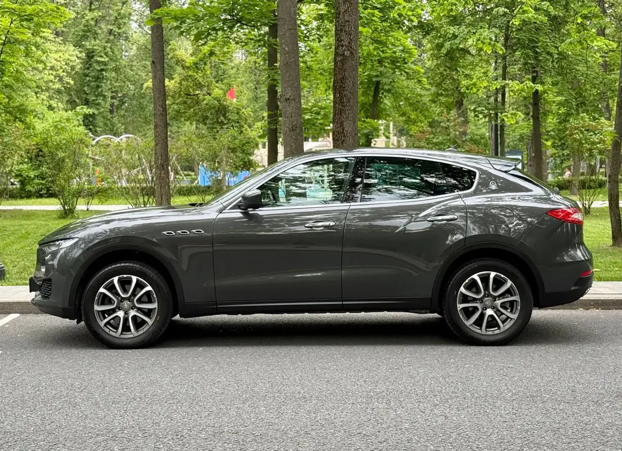 Maserati Levante 2017 - Авто в Москва