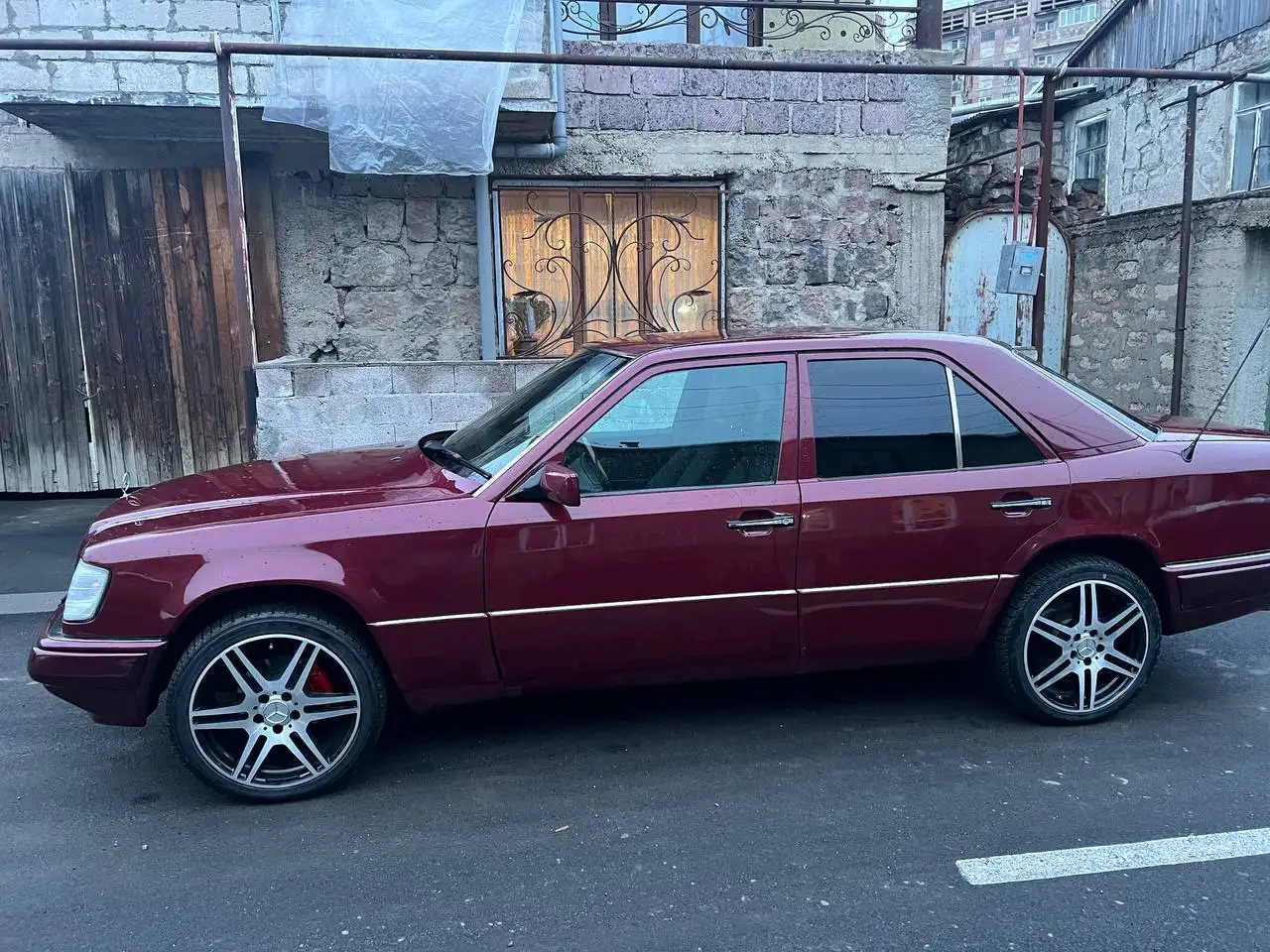 Mercedes W124 1993 года продажа - Легковые автомобили (Авто) в Москва