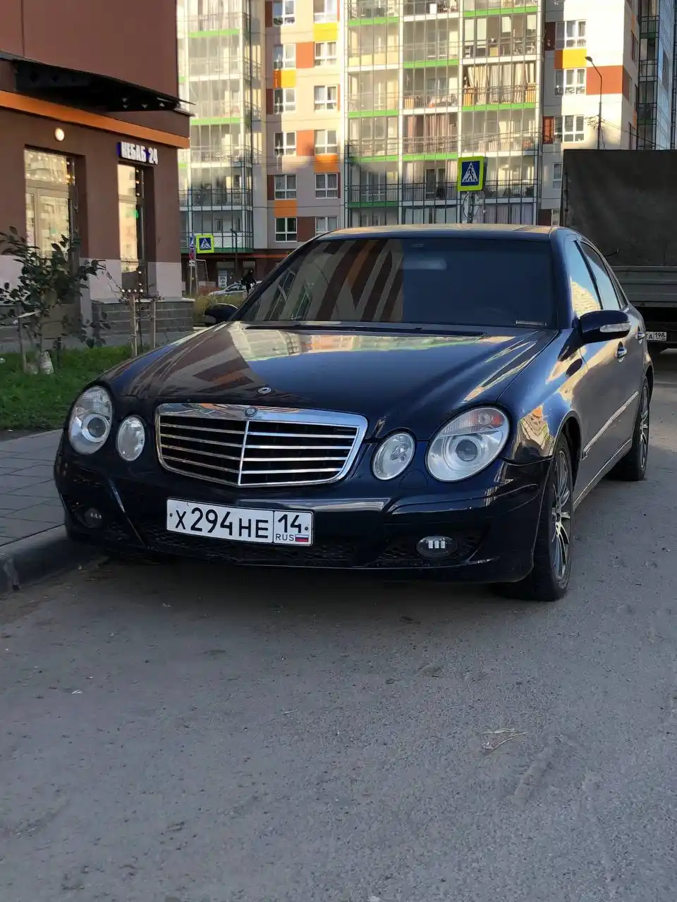 Mercedes W211 3.2 с повреждениями
