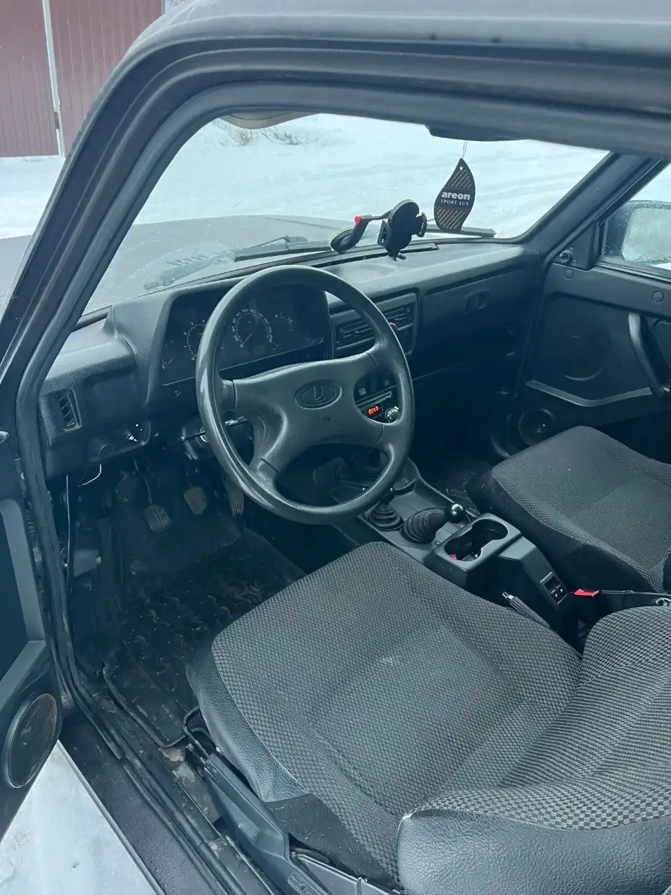 Нива 2121, 2019, 85 000 км - Внедорожники (Авто) в Санкт-Петербург