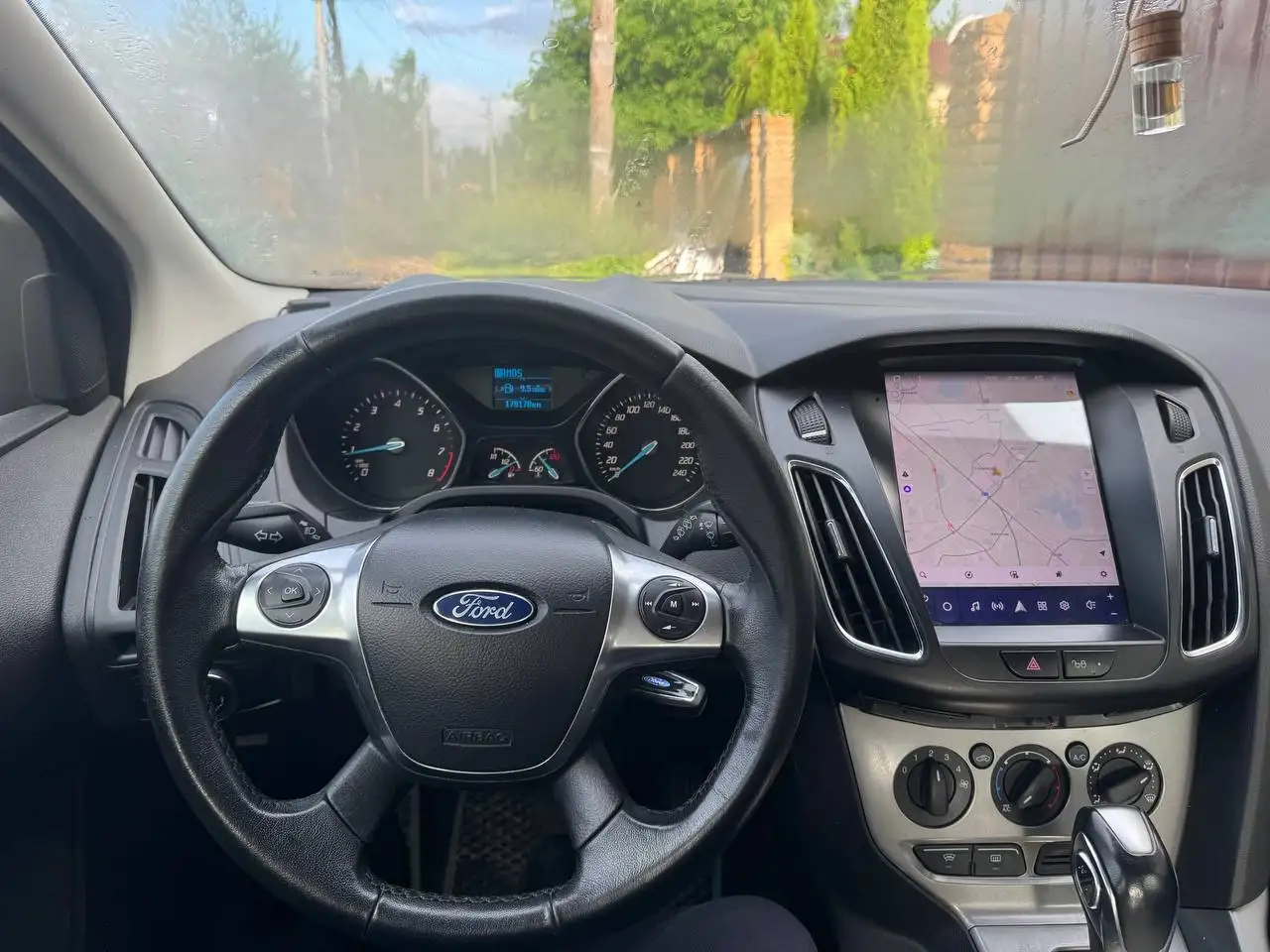 Продажа авто 2014 года - Авто в Санкт-Петербург