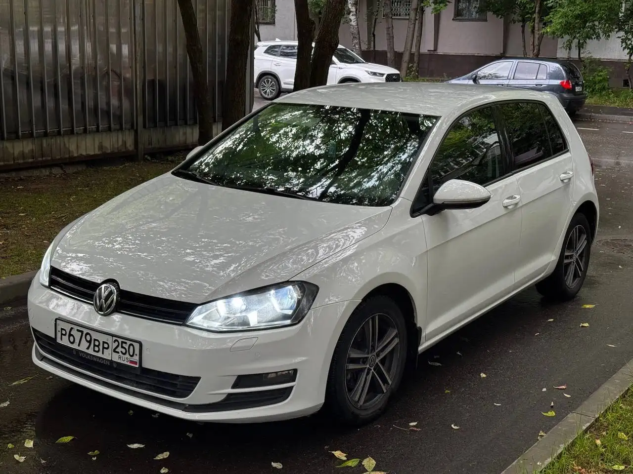Volkswagen Golf 7 2013 - Авто в Москва