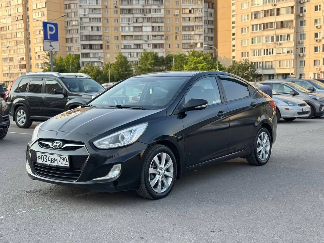 Hyundai Solaris 2013 - Легковые автомобили (Авто) в Москва