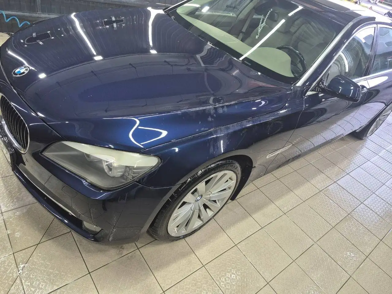 BMW 7 серия 2011 - Легковые авто (Авто) в Москва