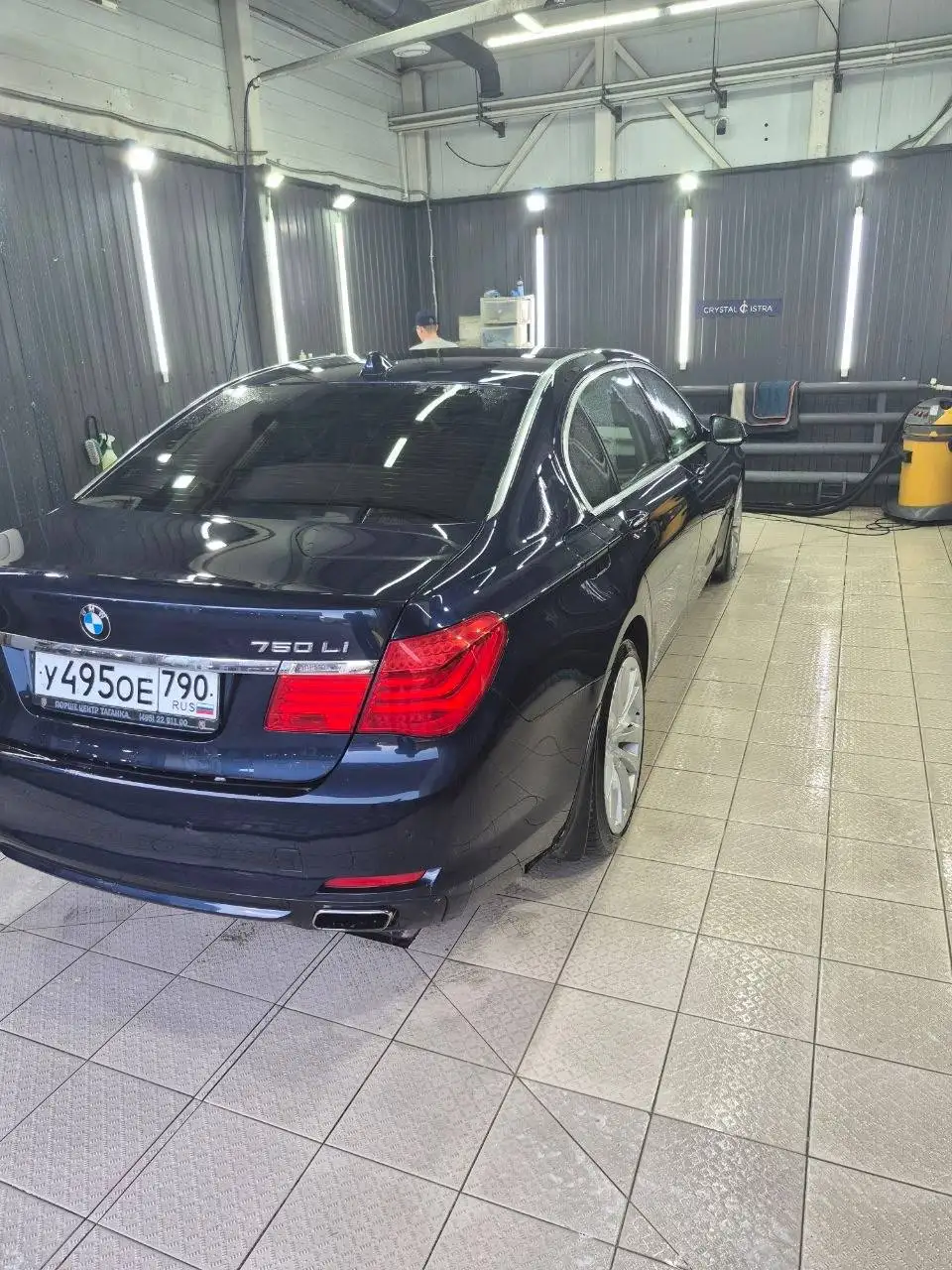 BMW 7 серия 2011 - Легковые авто (Авто) в Москва