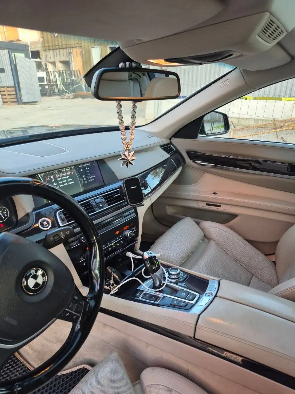 BMW 7 серия 2011 - Легковые авто (Авто) в Москва