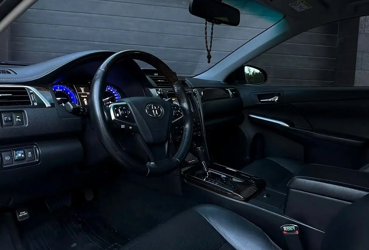 Toyota Camry 50 2014 2.5 - Toyota Camry (Авто) в Санкт-Петербург