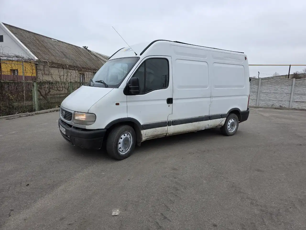 Продам Nissan 2.5 TDI 2002 года на ходу