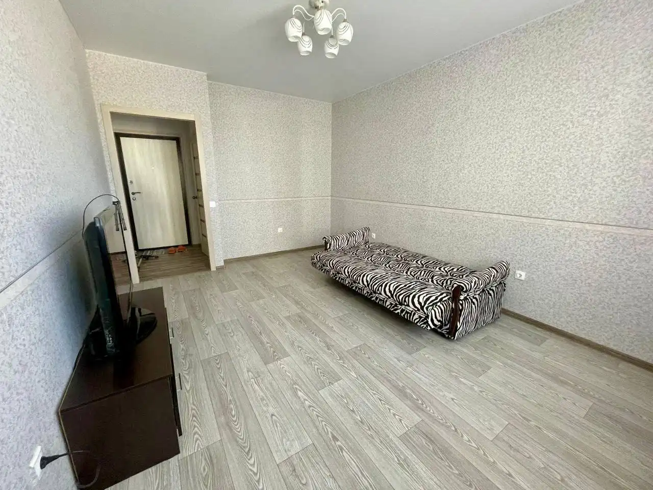 Сдам 1-комнатную квартиру в Железнодорожном районе