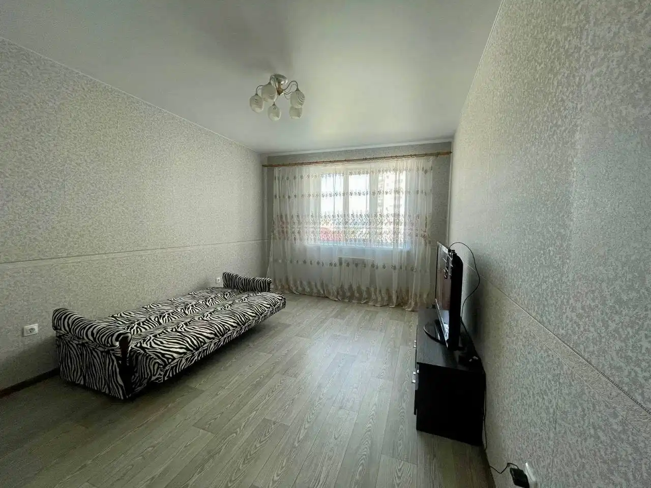 Сдам 1-комнатную квартиру в Железнодорожном районе