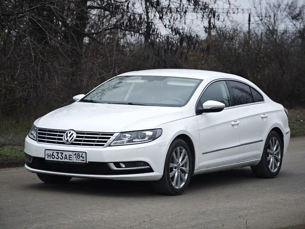Volkswagen Passat CC 2013 года в Геническе - Легковые автомобили (Авто) в Геническ