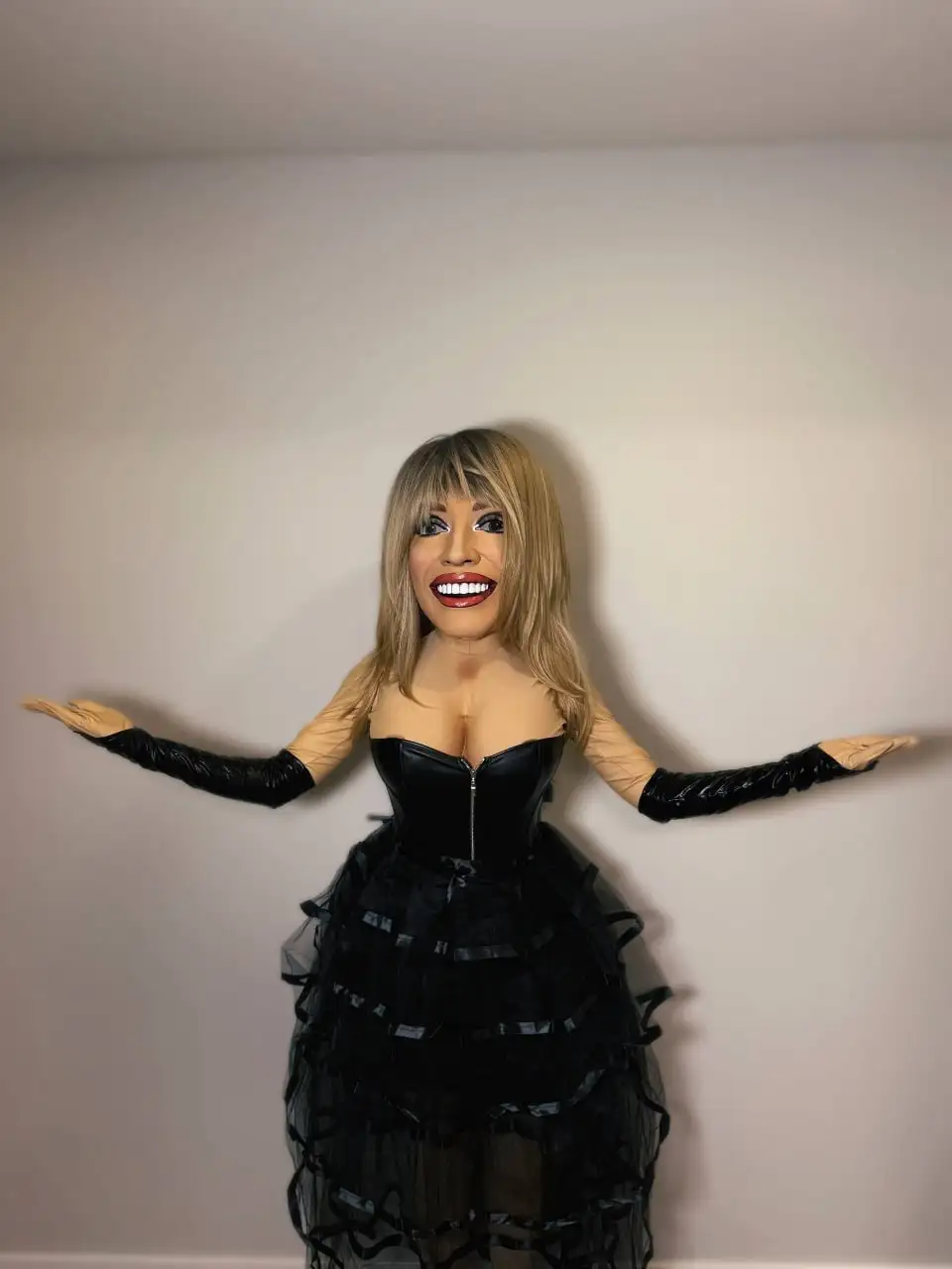 Зажигательное экспресс-поздравление с танцами и шуточным стриптизом - Аниматоры и ведущие (Услуги) в Воронеж