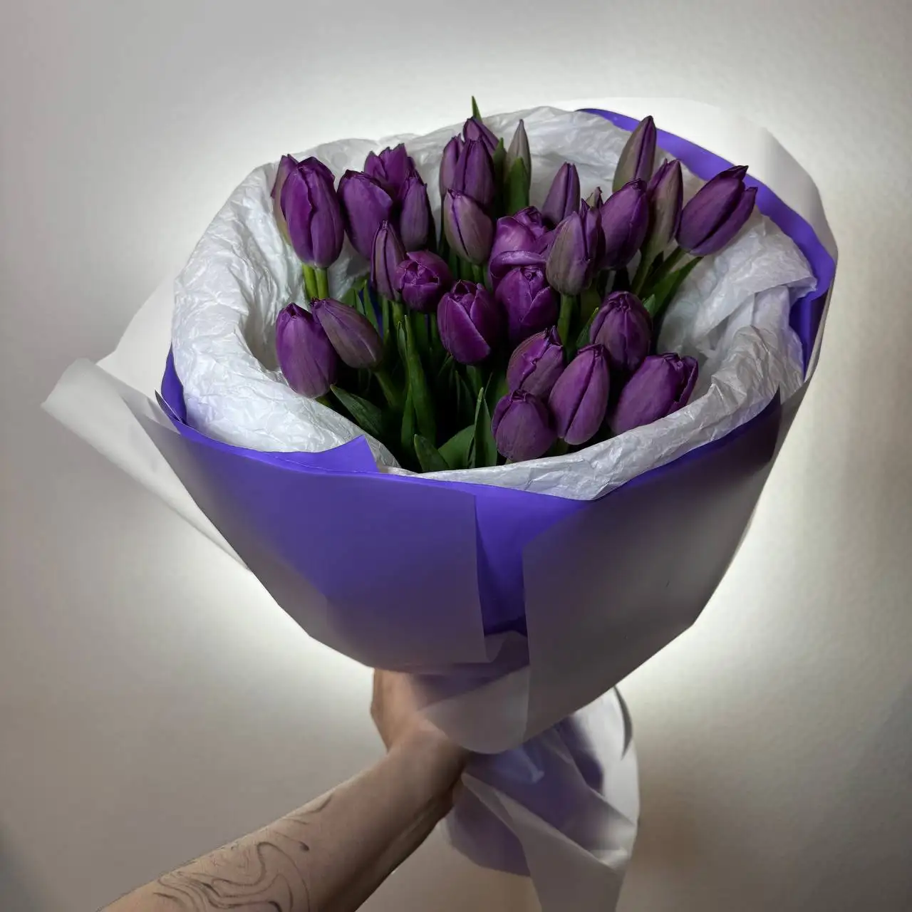 Букеты тюльпанов к 8 марта - Хобби и отдых в Москва