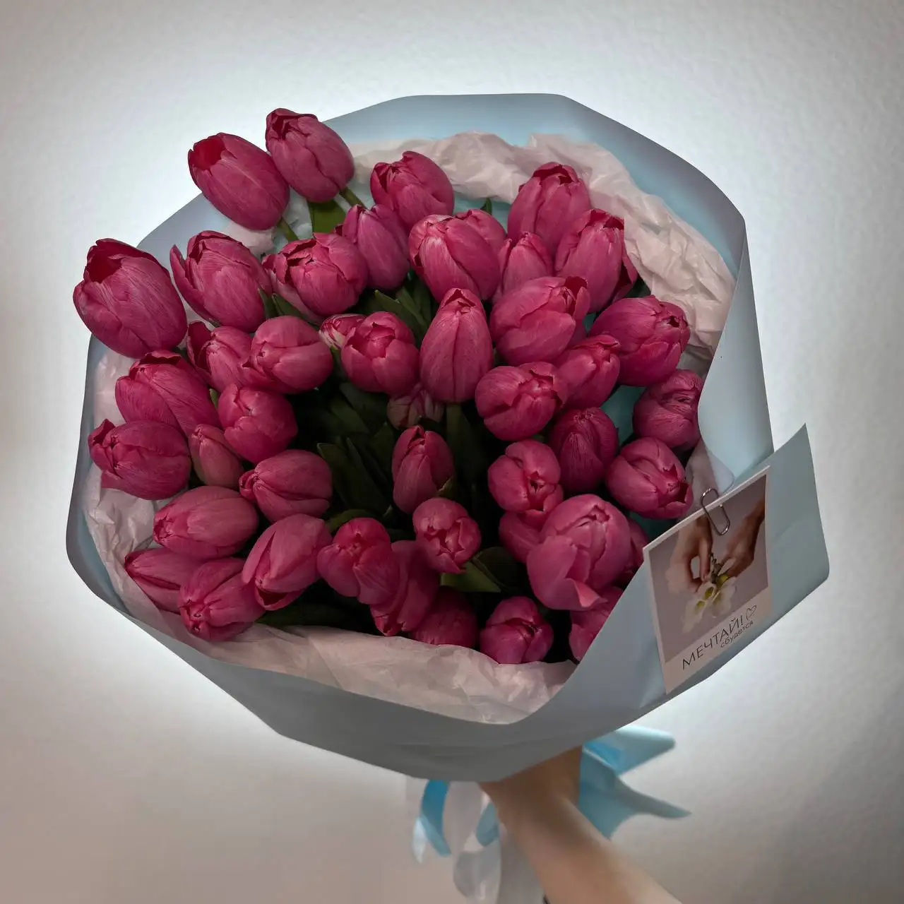 Букеты тюльпанов к 8 марта - Хобби и отдых в Москва