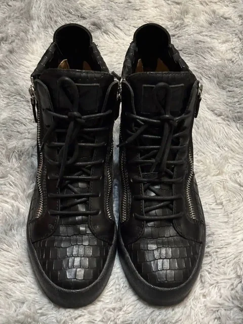 Кеды Giuseppe Zanotti Croc-Embossed London 42 размер - Пиджаки в Москва