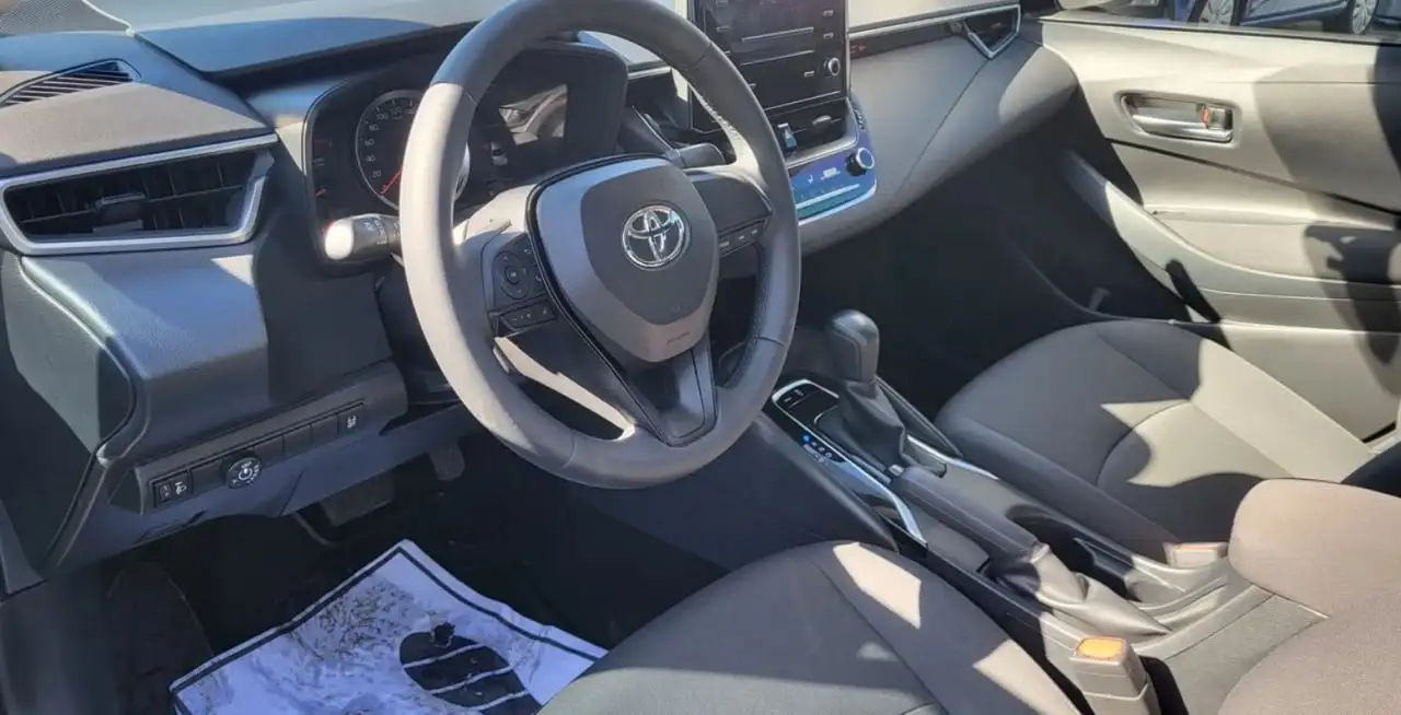 Toyota Corolla 2021 (XII поколение, Live) седан - Легковые автомобили (Авто) в Москва