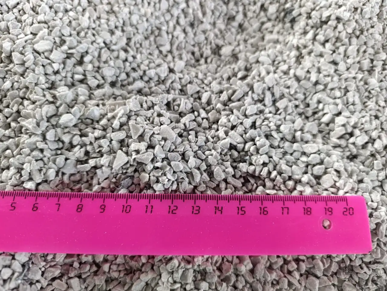 Продажа дробленки минерально-полимерного сырья - Сырье и материалы (Готовый бизнес и оборудование) в Москва