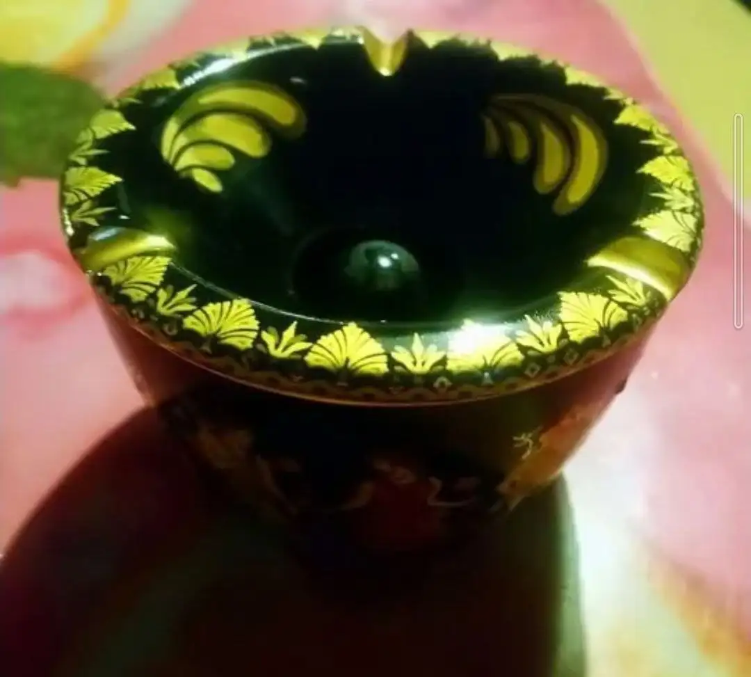 Керамическая пепельница новая - Пепельницы (Барахолка) в Москва