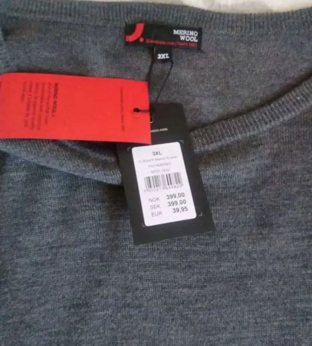 Мужской полувер тонкий новый с биркой - Мужская одежда (Одежда) в Москва