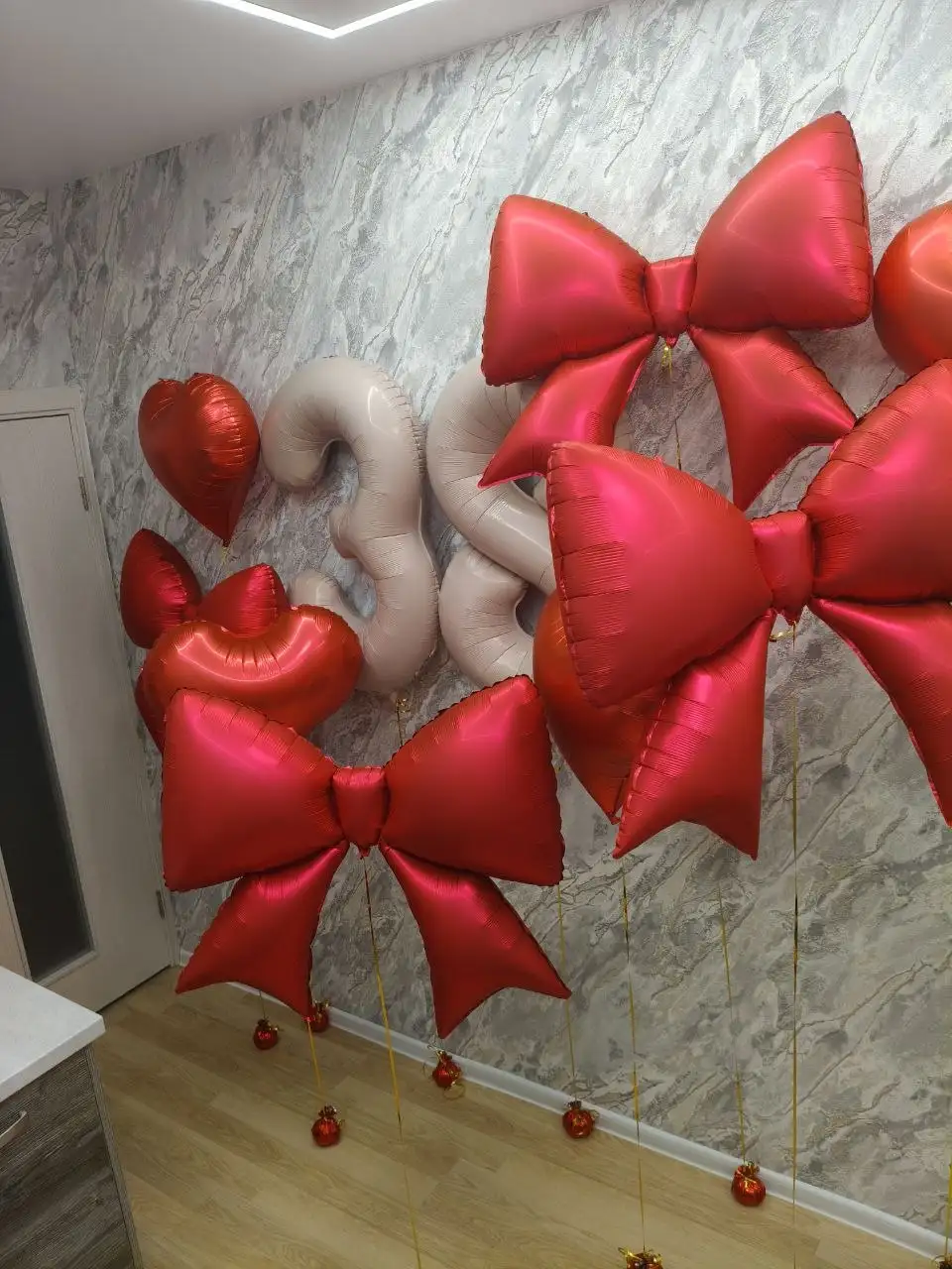 Продажа воздушных шаров с гелием - Праздничные услуги (Услуги) в Москва