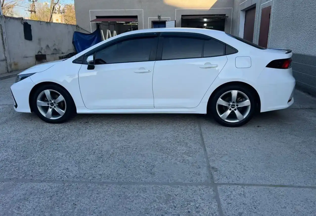Продажа Toyota Corolla 2019 - Легковые автомобили (Авто) в Москва