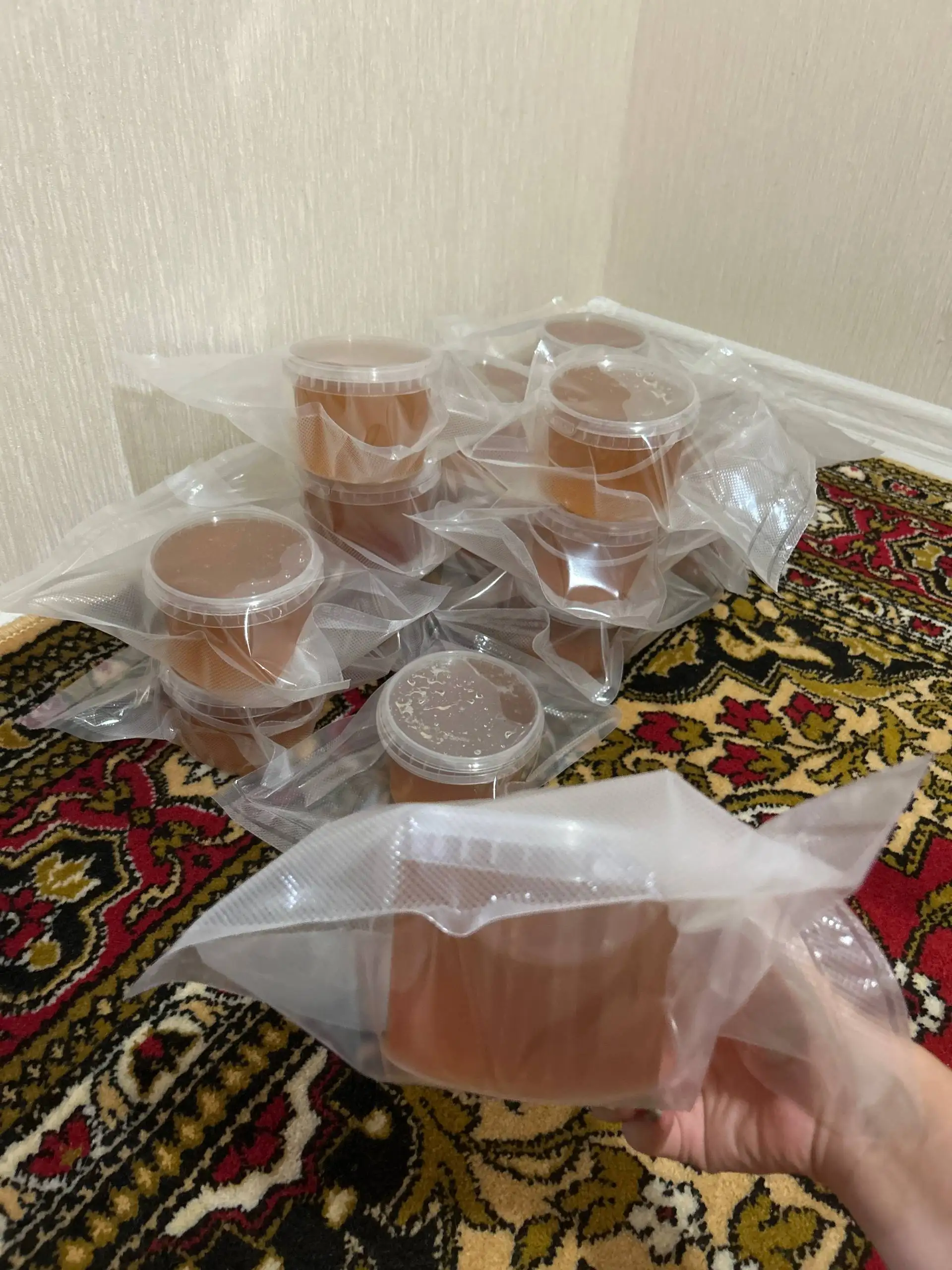 Натуральный мёд из Беларуси в баночках по 700 грамм - Продукты (Барахолка) в Москва