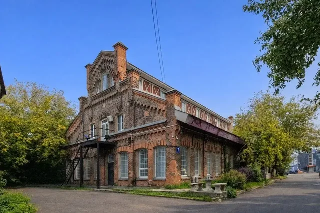 Продается здание 1200 м² в Москве у метро Авиамоторная - Дома в Москва