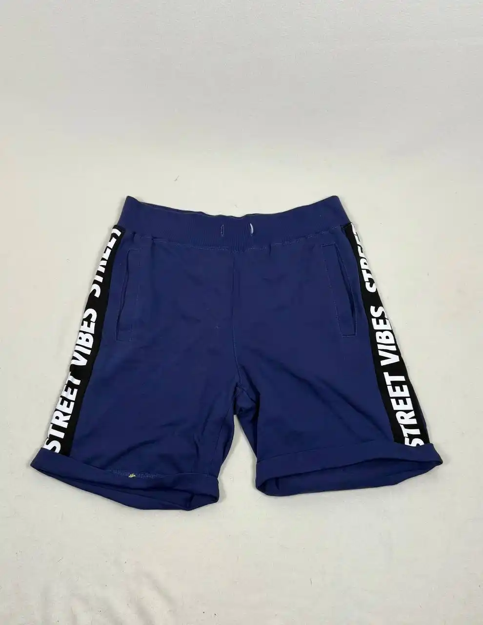 Отдам символически за отзыв