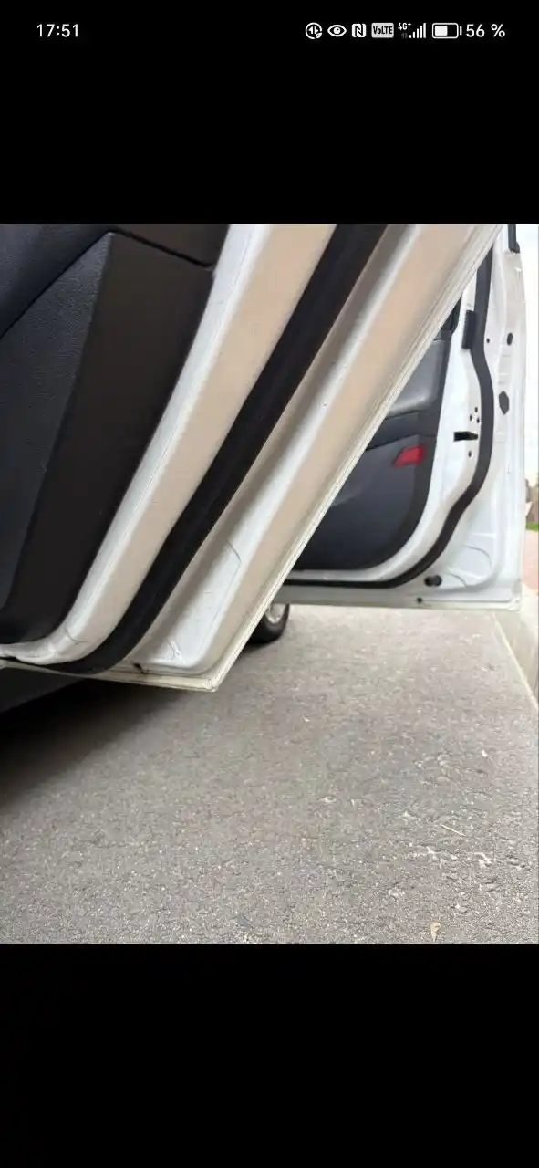 Автомобиль 12 года в отличном состоянии