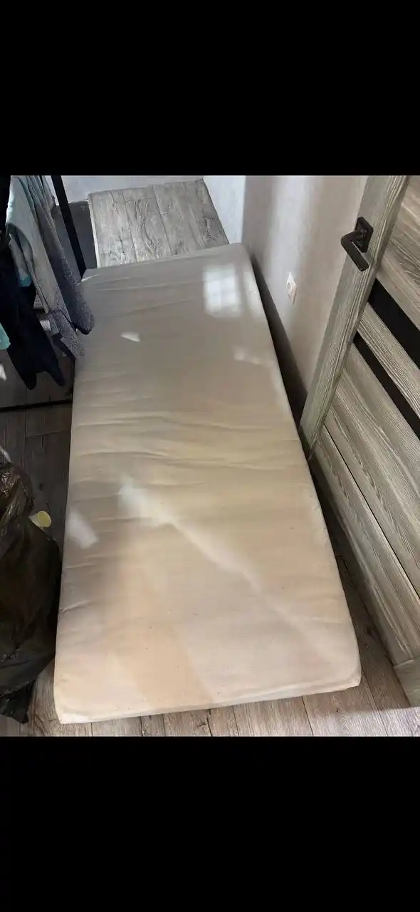 Матрас в чехле