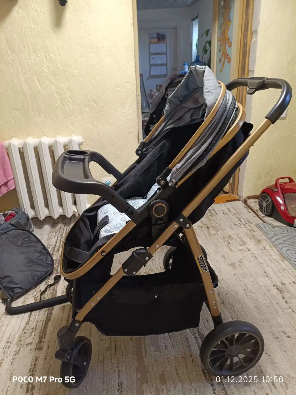 Продам коляску 3в1