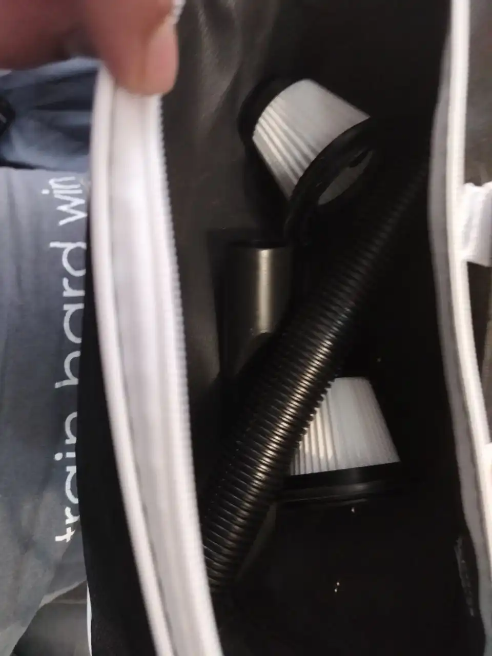 Продам пылесос для машины