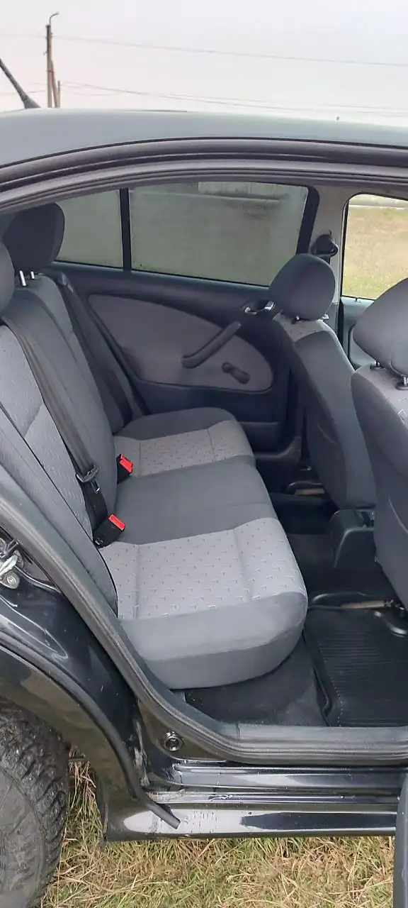 Шкода Октавия 1.6 2010г пробег 189т.км