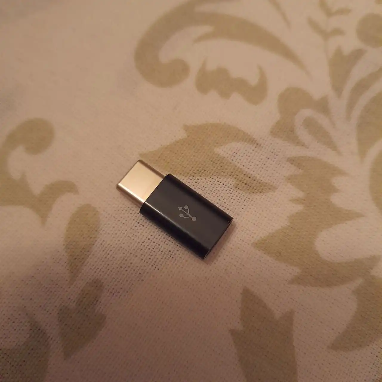 Продам переходник Micro-USB на USB Type-C