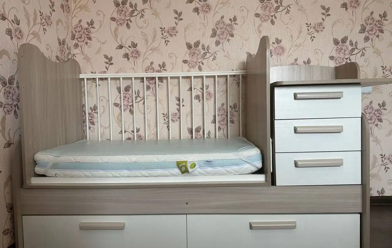 Детская кровать трансформер с матрасом