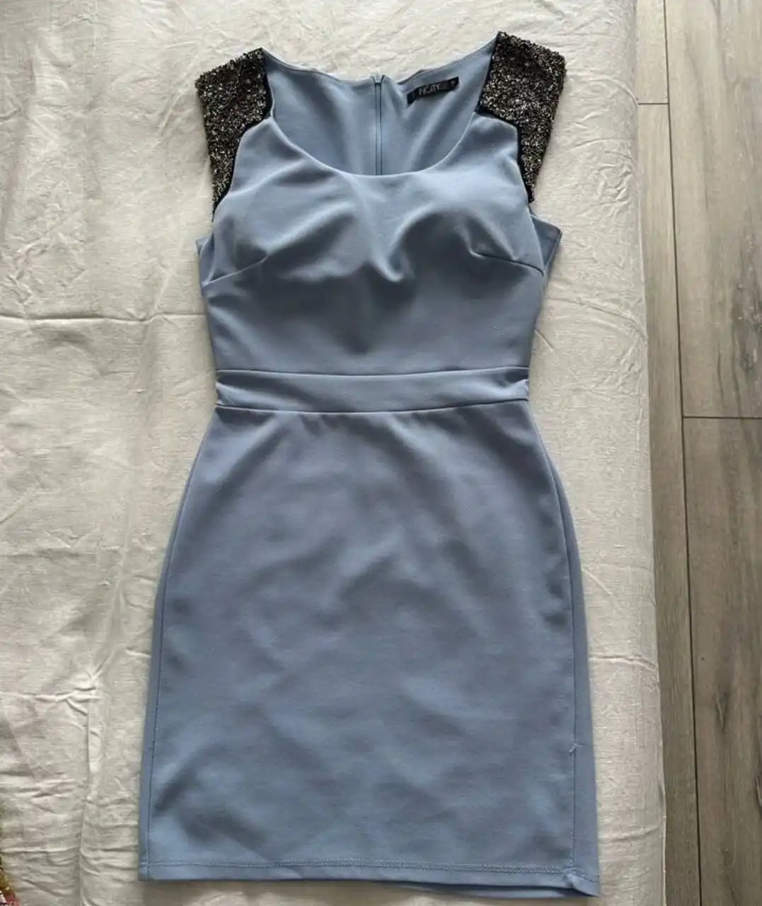 Платья и блузка размер 42