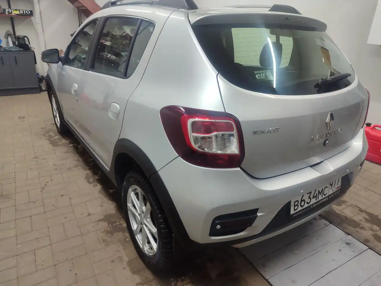 Renault Sandero Stepway 2017 г.в. в отличном состоянии