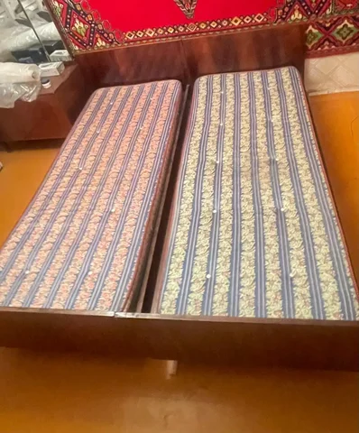 Отдам бесплатно две 1,5-спальных кровати - Разное в Воронеж