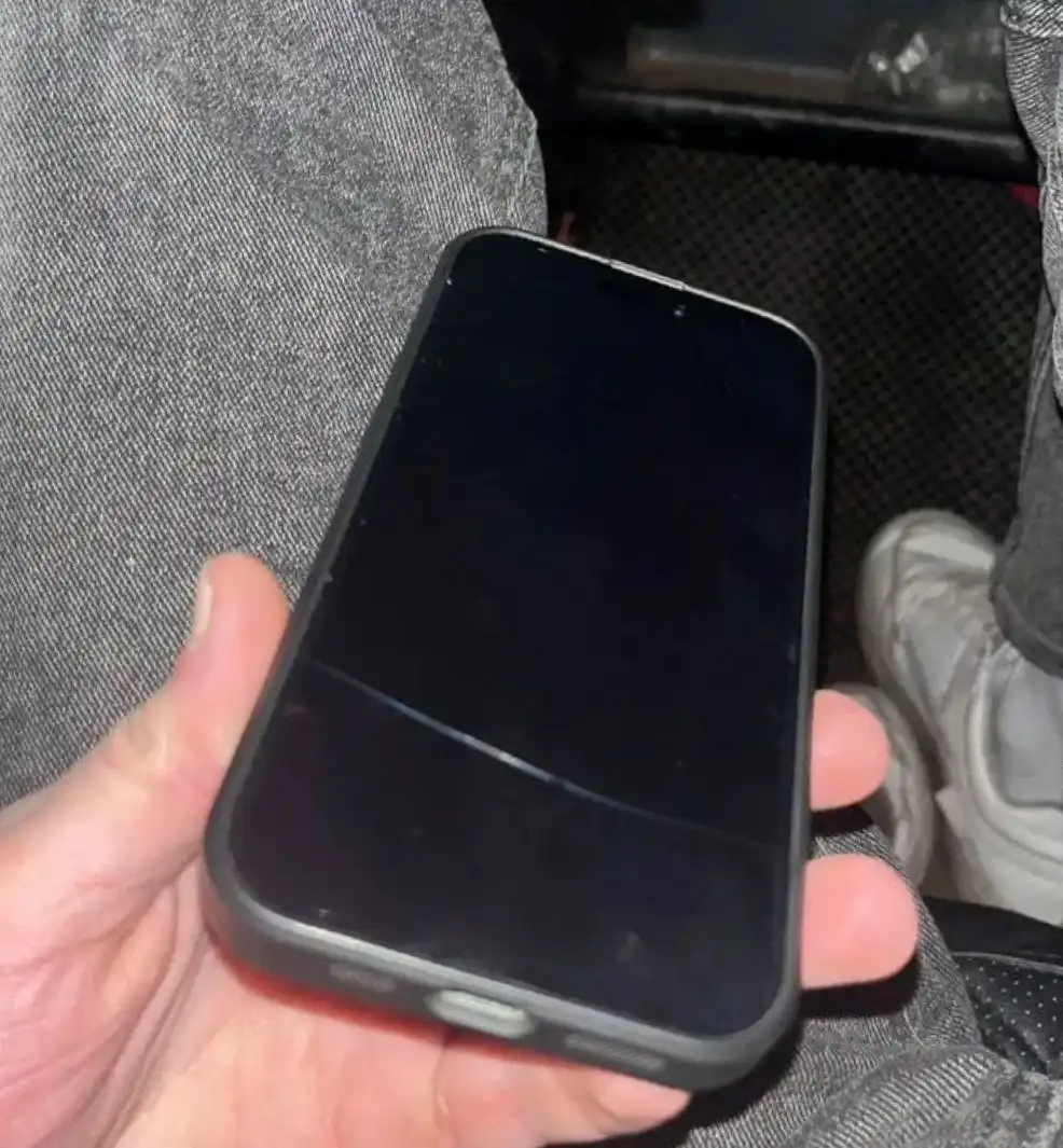 Продажа iPhone 15 128 Гб