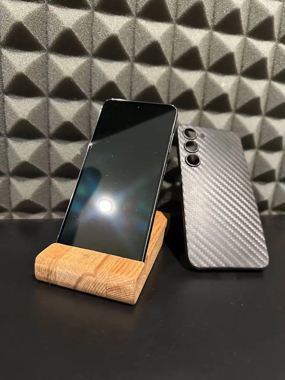 Samsung S23 8/128 2sim с модом на прозрачную крышку