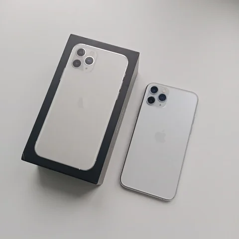 Apple iPhone 11 Pro 64GB в хорошем состоянии - Планшеты в Воронеж