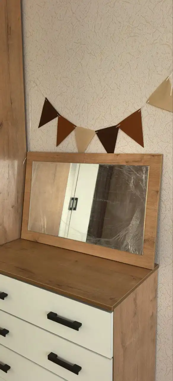 Продается угловой шкаф с комодом и зеркалом - Мебель (Для дома и дачи) в Воронеж