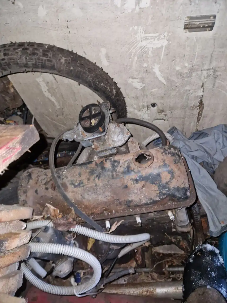 Двигатели жигулёвские б/у, 2 шт. - Двигатели (Запчасти) в Воронеж