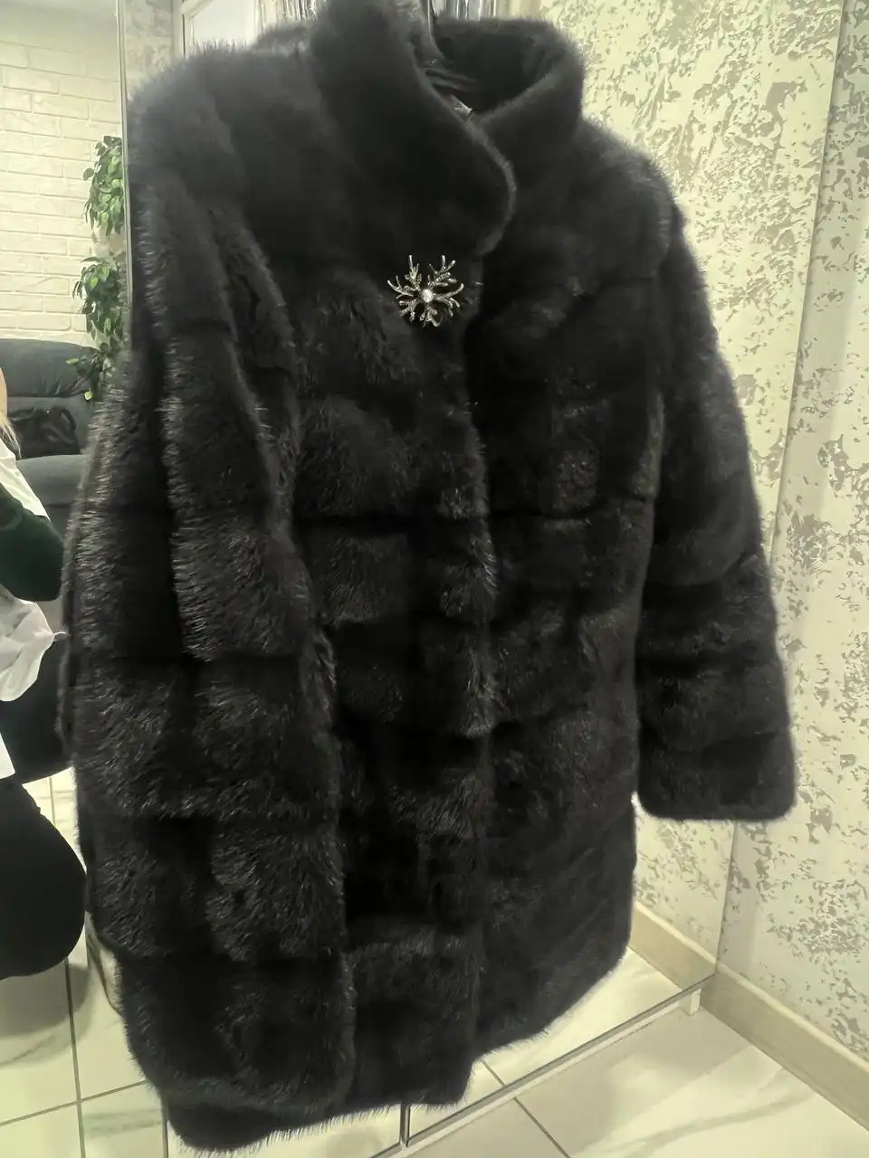 Шуба натуральная норка, крой поперечка, размер 40-44 - Верхняя одежда (Одежда) в Воронеж