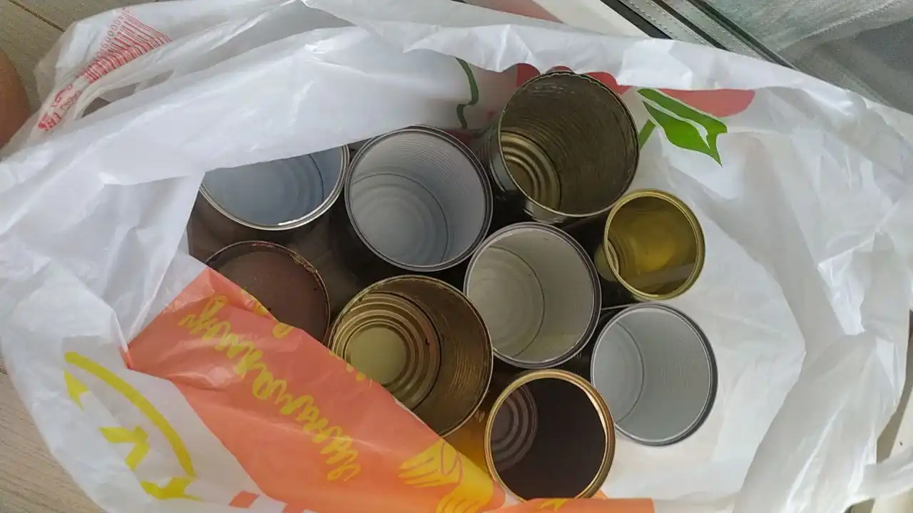 Отдам банки для окопных свечей - Барахолка в Воронеж
