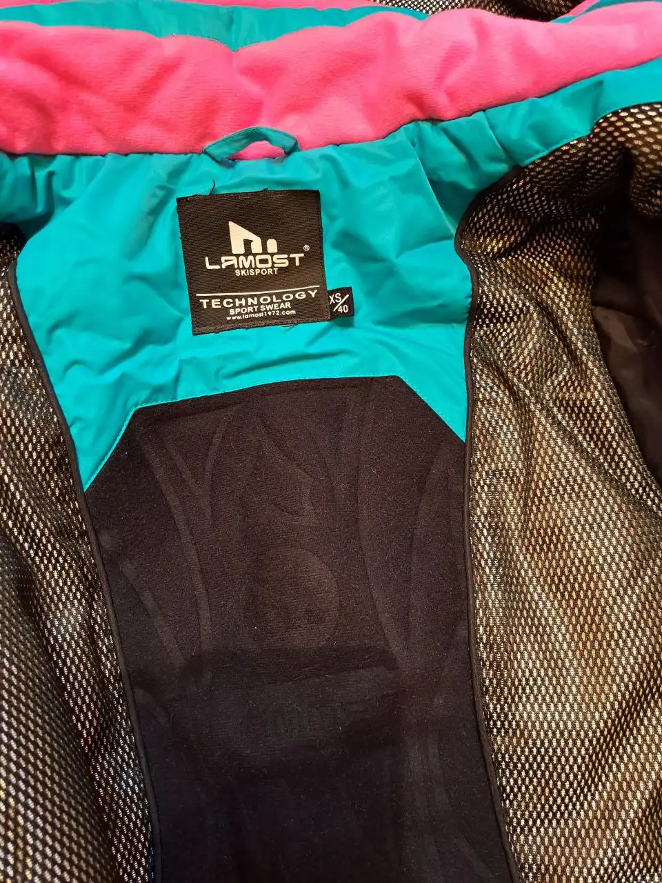 Продам зимний костюм для сильных морозов - Зимняя одежда (Одежда) в Воронеж