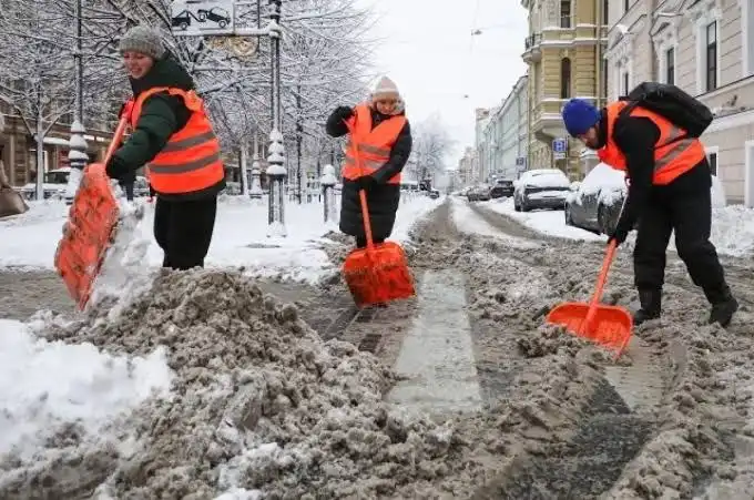 Рабочие на уборку снега в Москве - Сезонная работа (Работа) в Москва