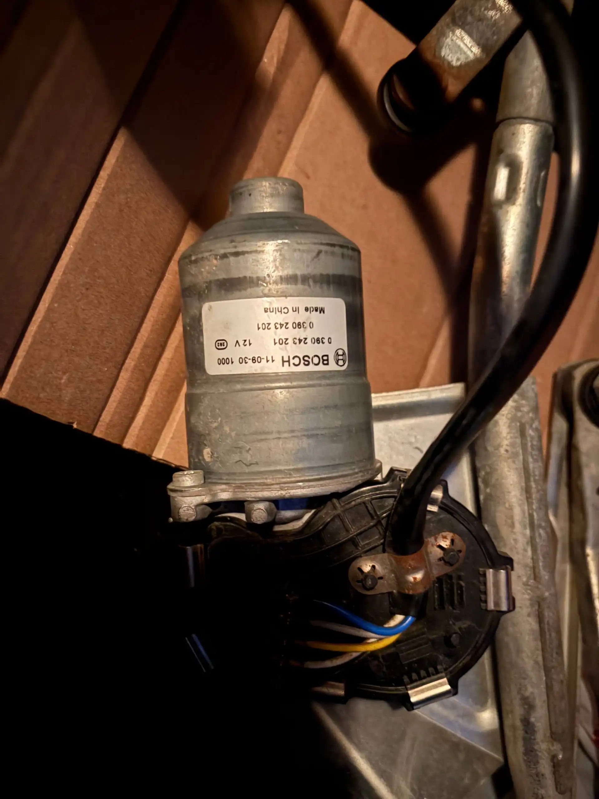 Продам моторчик от трапеции