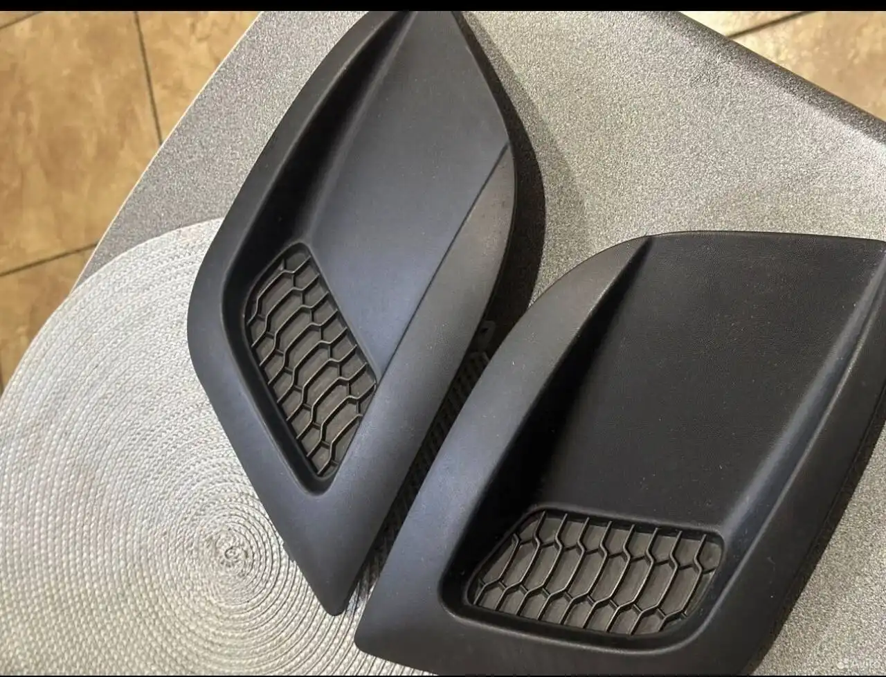 Заглушки переднего бампера для Калины